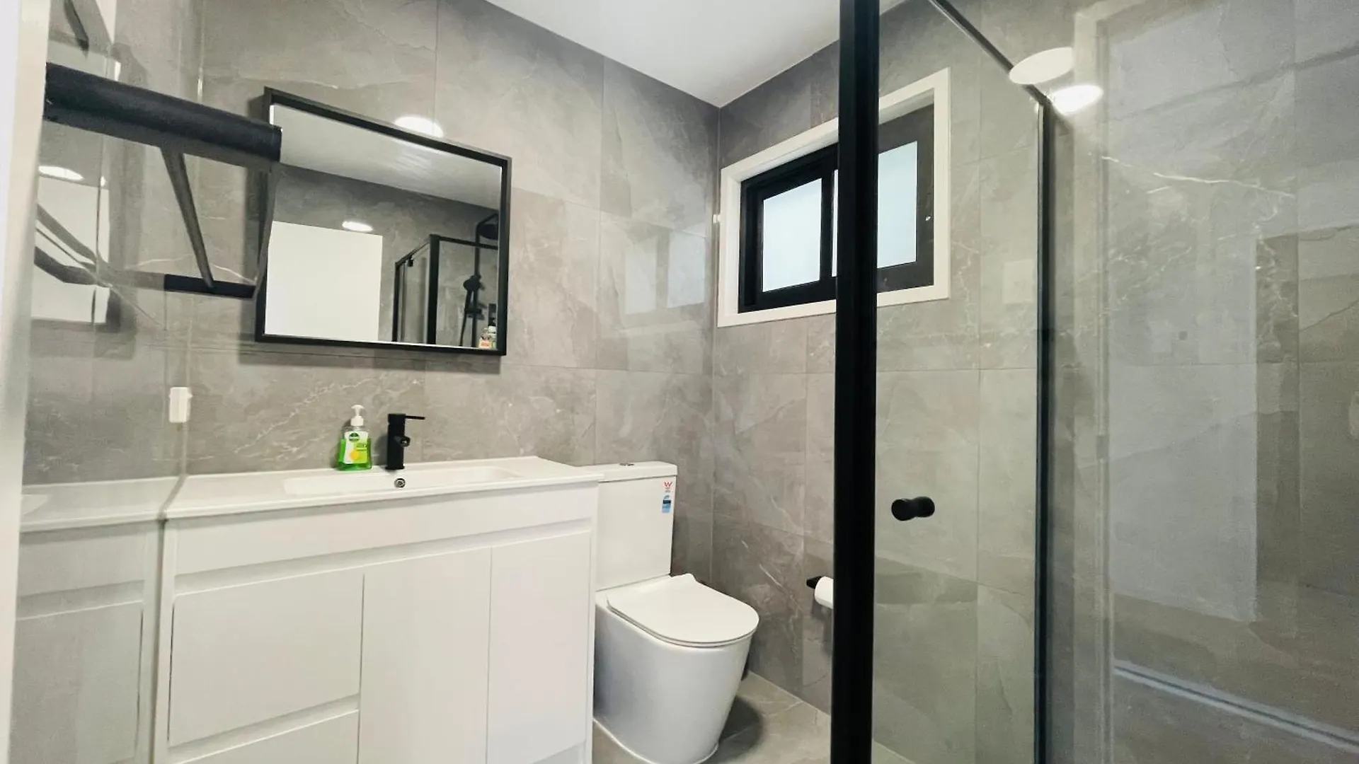 Hotel 262Atroughton Brisbane